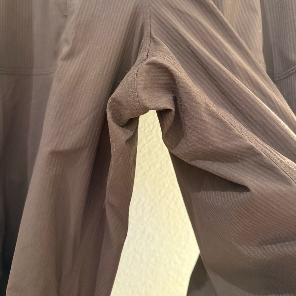 Lululemon Dance Studio Relaxed Fit Midrise Cargo Pant - Picture 7 of 10